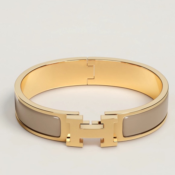Hermes Clic H bracelet in Marron Glacé - Picture 1 of 8